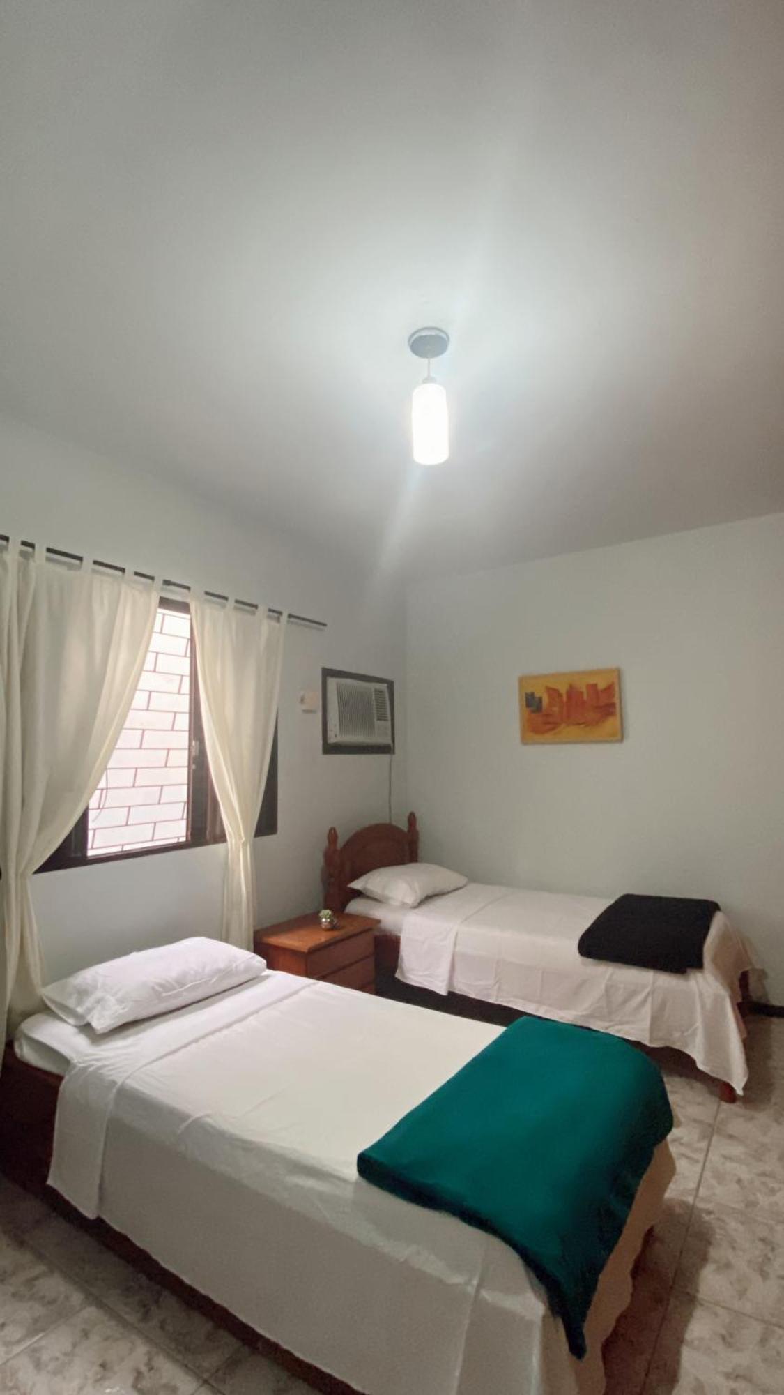 Triana Guest House Фос ду Игуасу Екстериор снимка