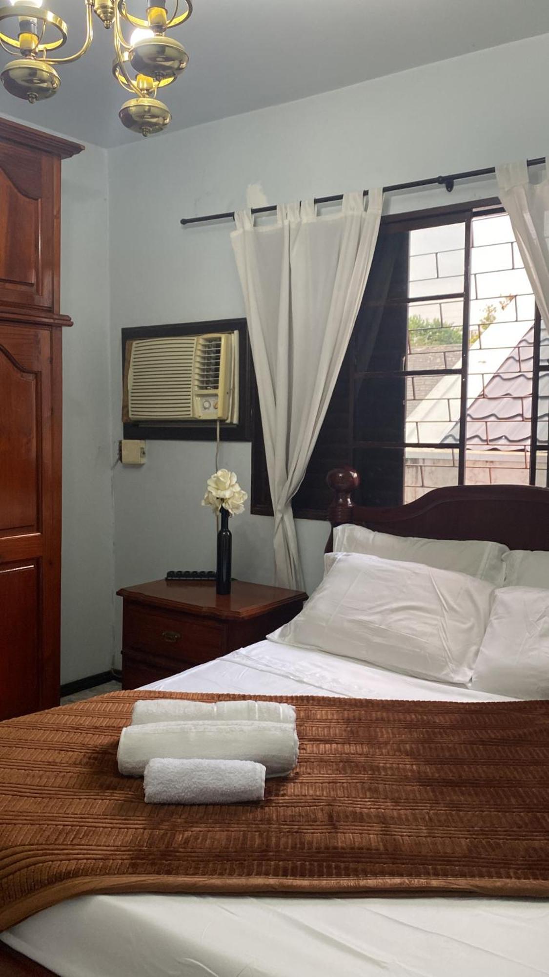 Triana Guest House Фос ду Игуасу Екстериор снимка