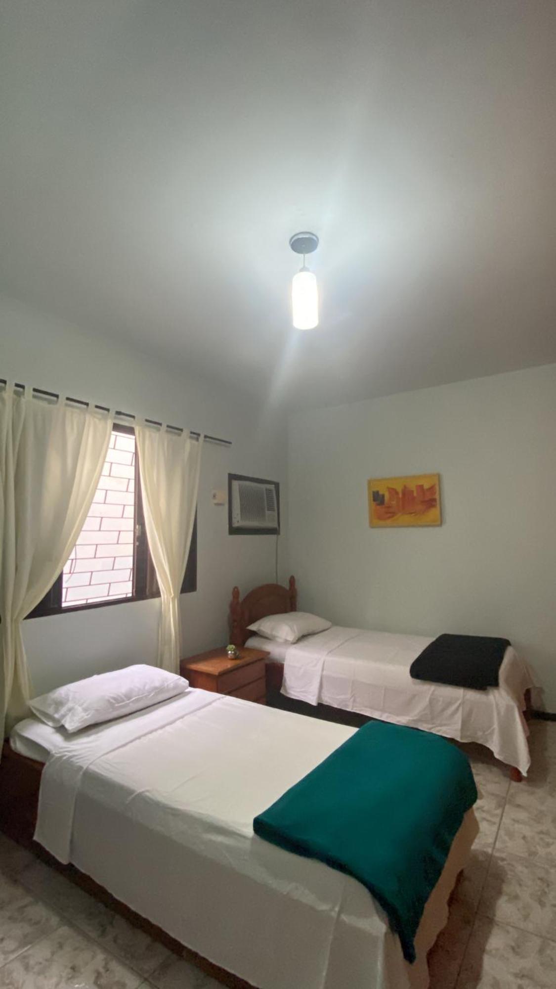 Triana Guest House Фос ду Игуасу Екстериор снимка
