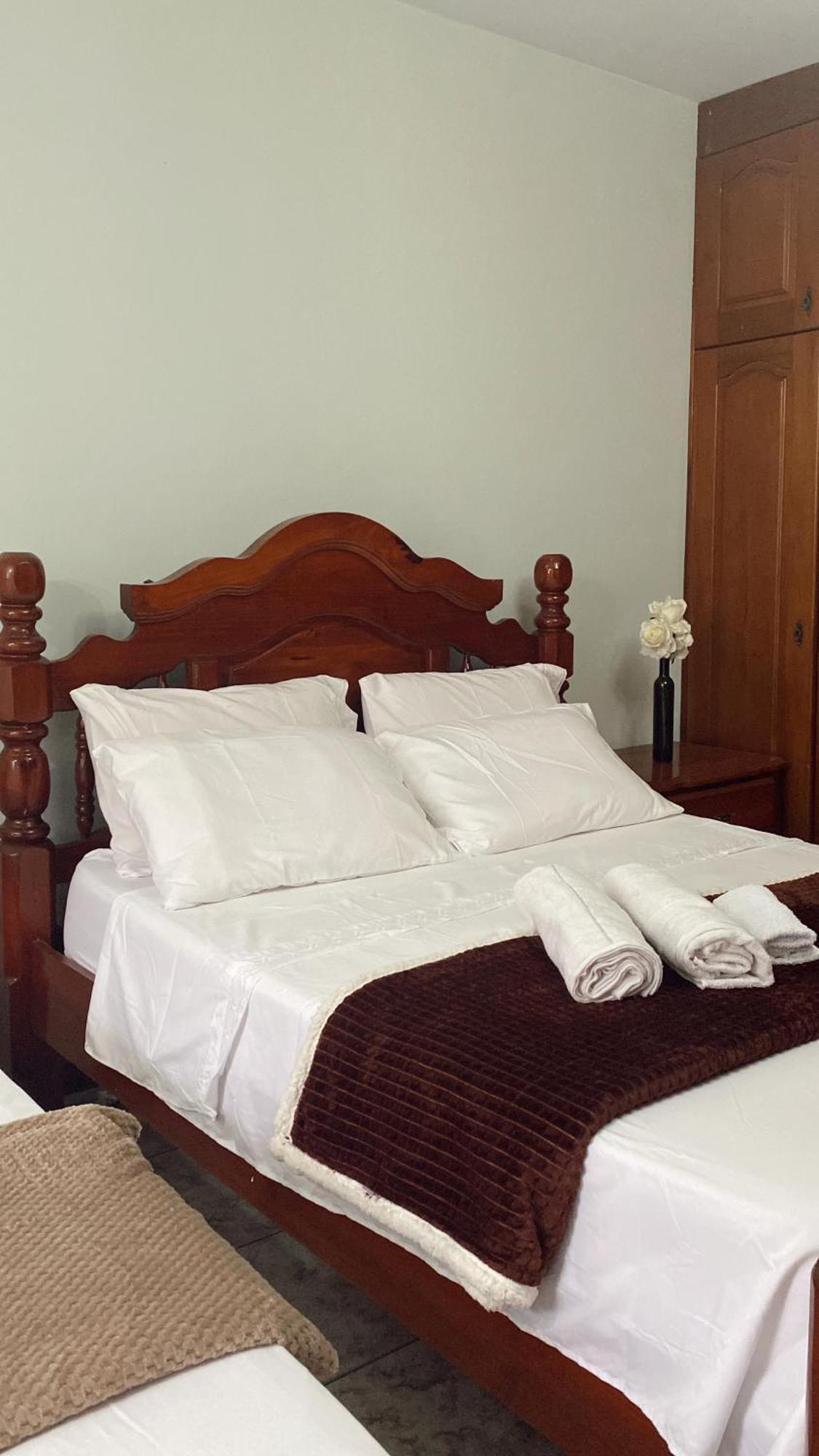 Triana Guest House Фос ду Игуасу Екстериор снимка