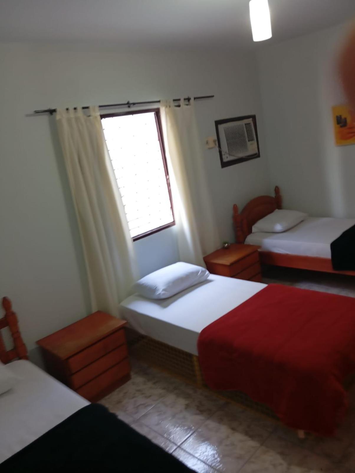 Triana Guest House Фос ду Игуасу Екстериор снимка