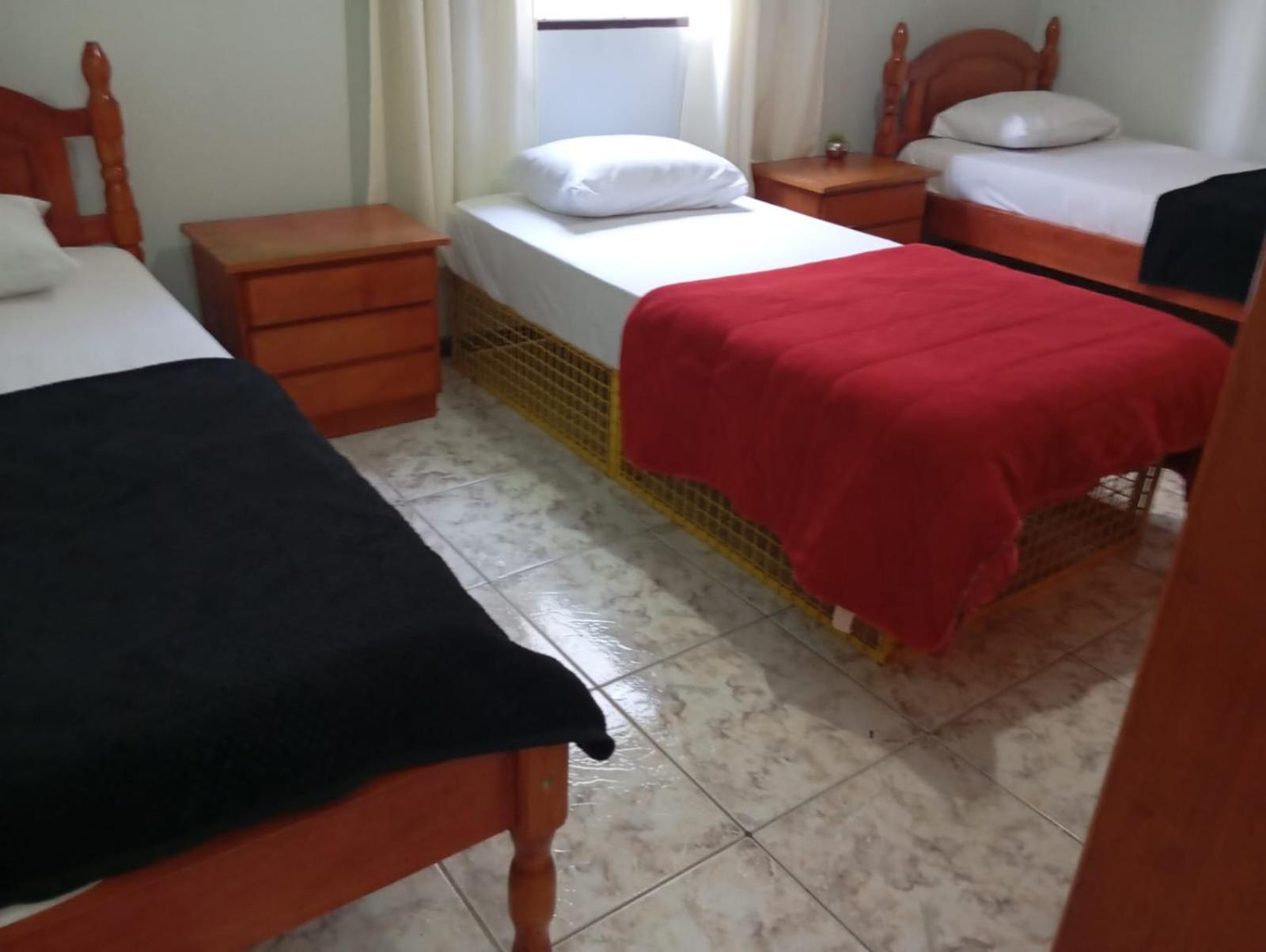 Triana Guest House Фос ду Игуасу Екстериор снимка
